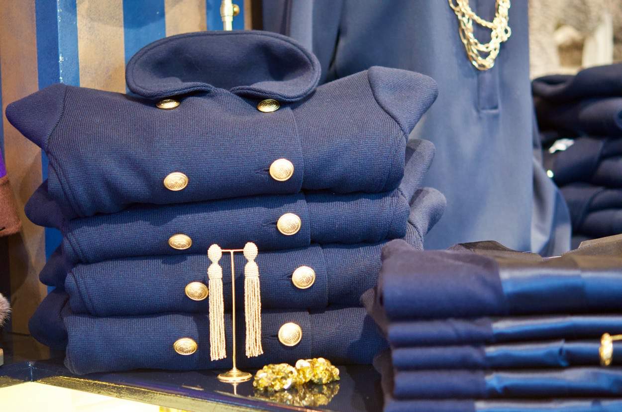 Foresti, Nino Colombo is verkrijgbaar bij Modici Laren, laren, bm damesschoenen, katharina von braun, damesmode, bm comfortabel, michele mode, loro piana, escada mode, michele broeken, stizzoli mode, katharina v braun, barbara kessels mode, le tricot perugia, barbara kessels, maison common, Luxe merken, liola mode, nvsco, exclusieve damesmode, rolf schulte, thomas rath, dameskleding, stizzoli, seductive mode, gelegenheidskleding, feestkledingNino Colombo is verkrijgbaar bij Modici Laren, laren, bm damesschoenen, katharina von braun, damesmode, bm comfortabel, michele mode, loro piana, escada mode, michele broeken, stizzoli mode, katharina v braun, barbara kessels mode, le tricot perugia, barbara kessels, maison common, Luxe merken, liola mode, nvsco, exclusieve damesmode, rolf schulte, thomas rath, dameskleding, stizzoli, seductive mode, gelegenheidskleding, feestkleding