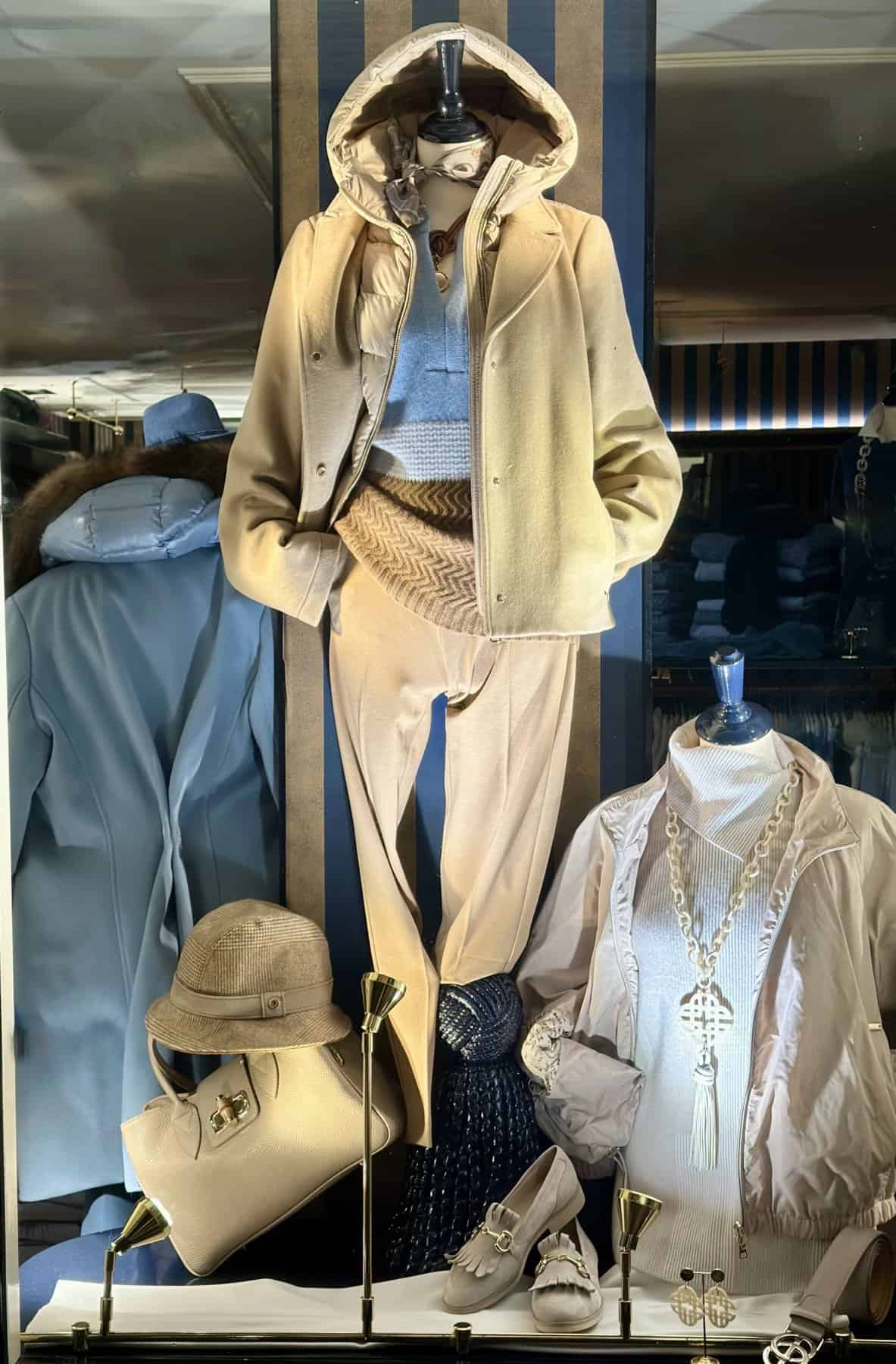 Beige Winter Jas Met Donsgevoerd