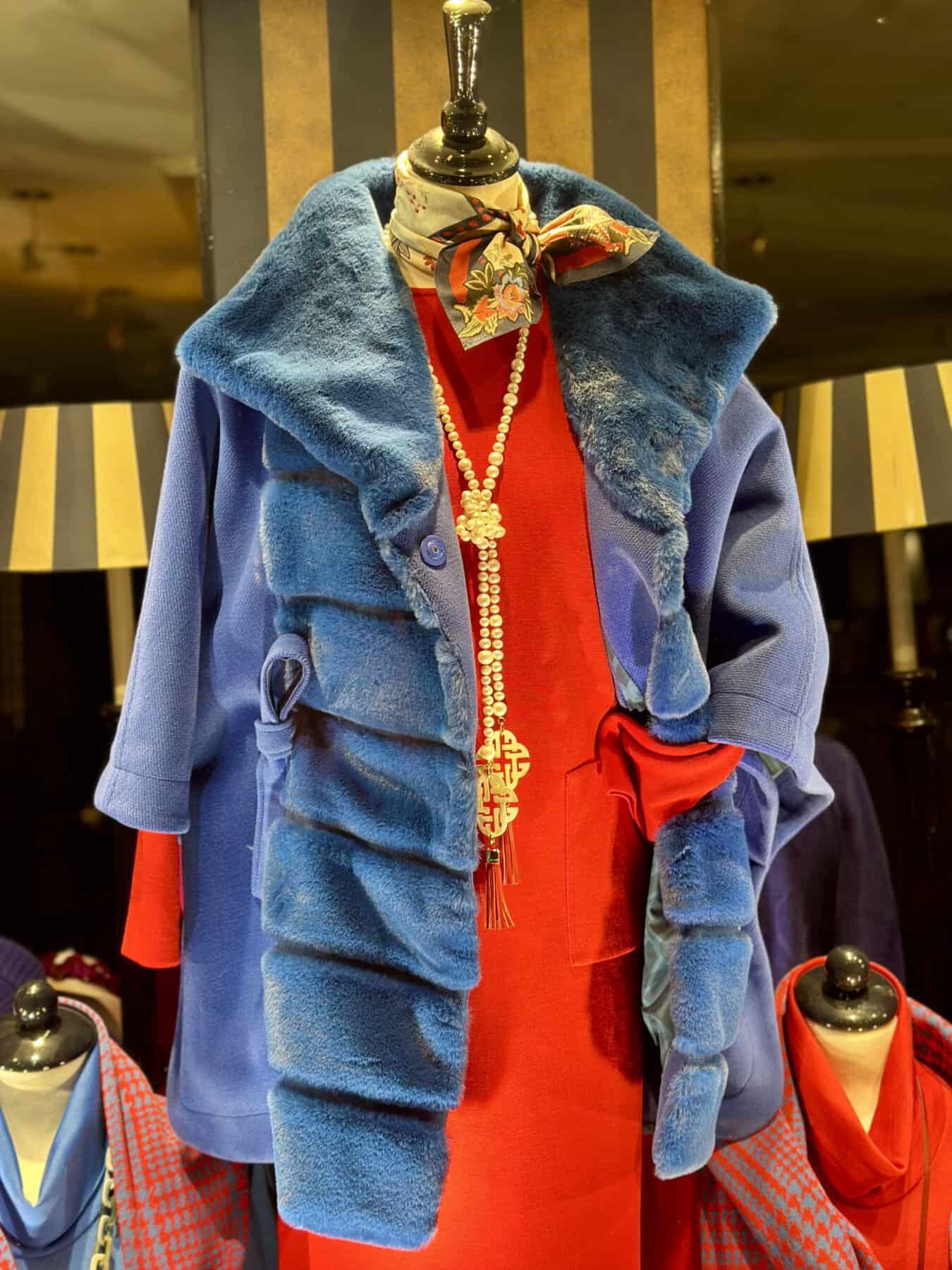 Cape Kobalt Met Fun Fur