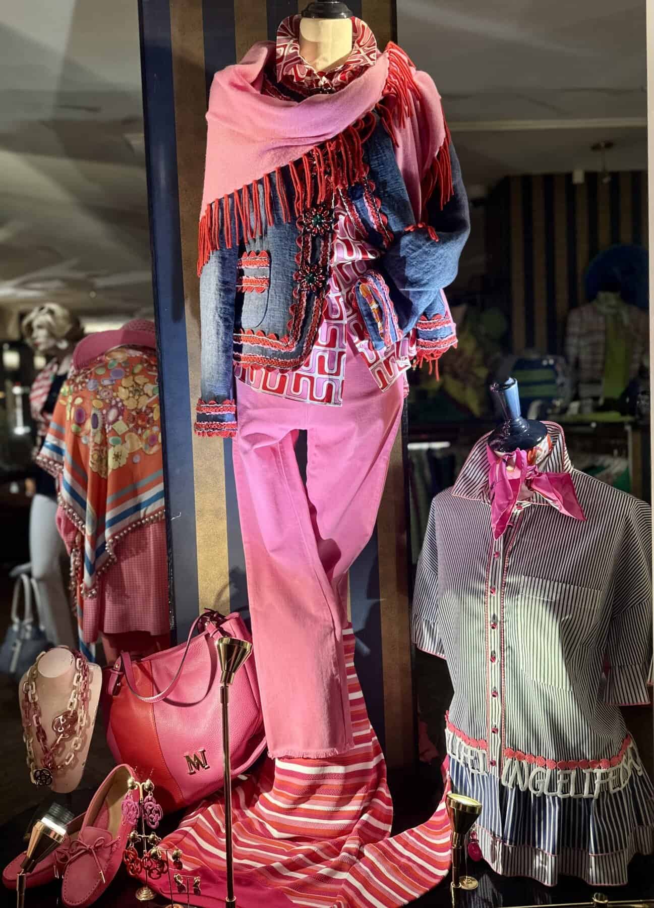 jeans jasje van maison commen verkrijgbaar bij modici laren