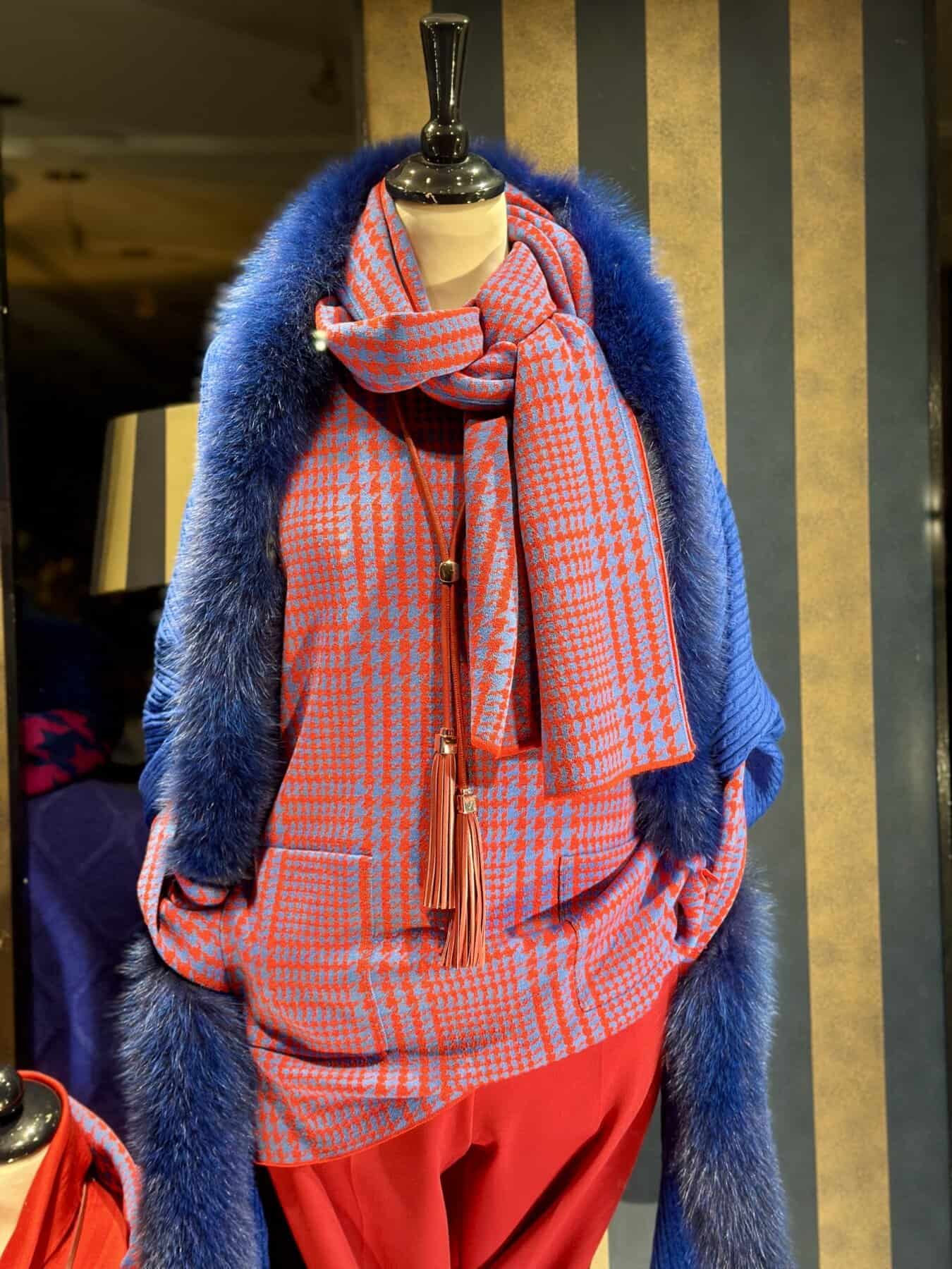 Rood & Kobalt Juper Met Zakken