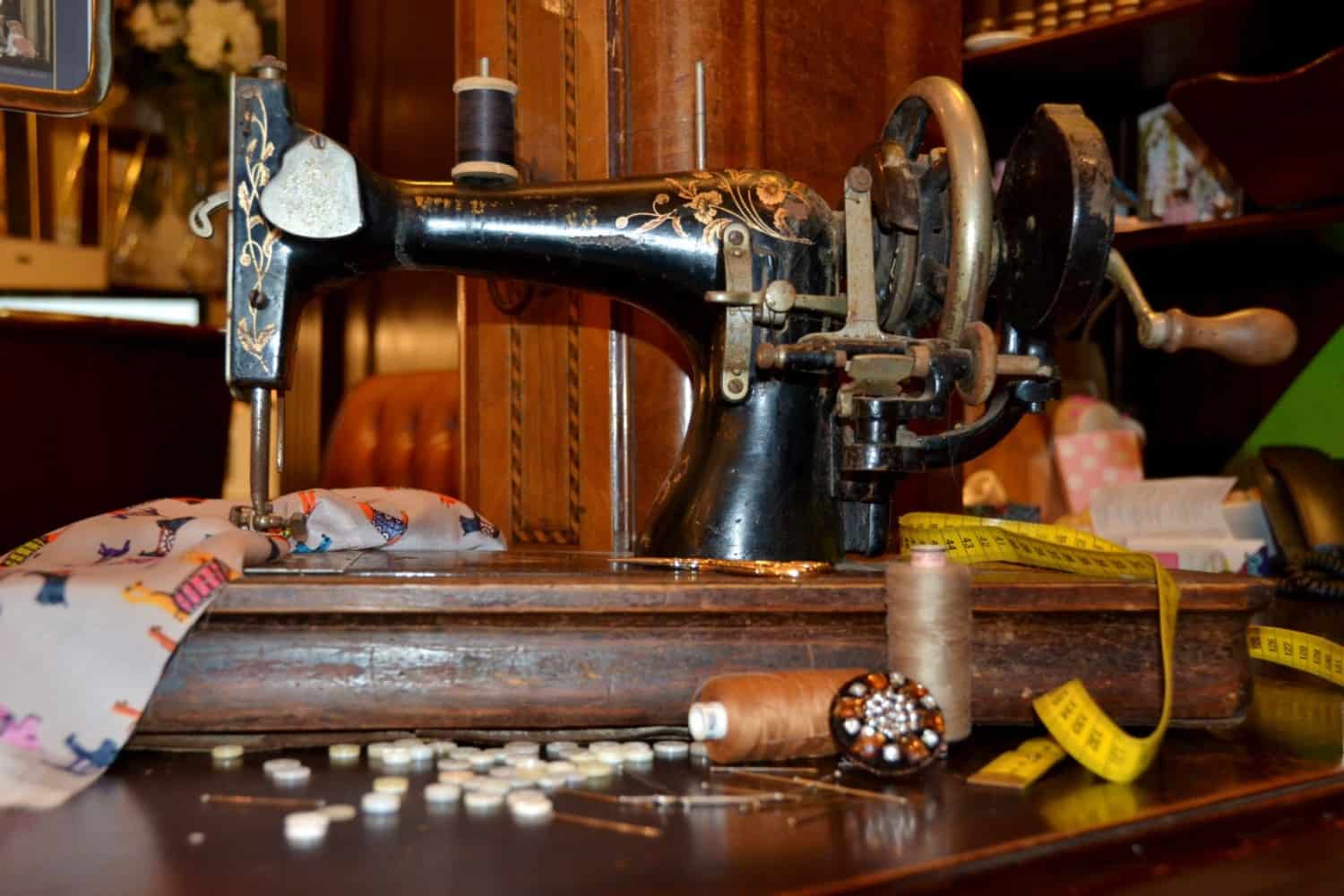 Vermaakservice van Modici in Laren Nh met een eigen atelier